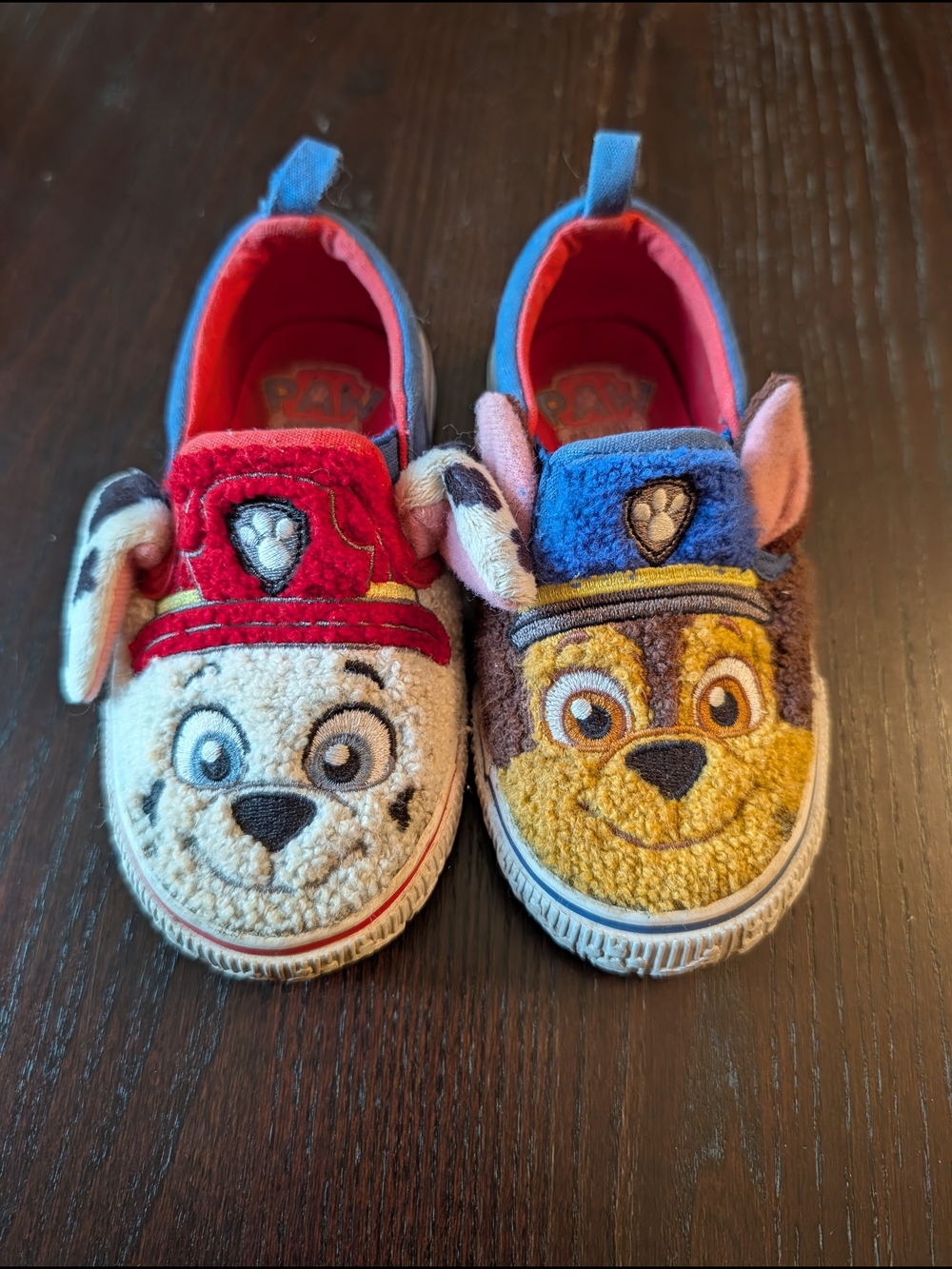 Nickelodeon Paw Patrol toddler slip-on shoes size 7
